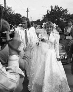 Mariana Simionescu and Bjorn Borg at the time of her wedding day. How much is Simionescu's net worth as of 2021?
